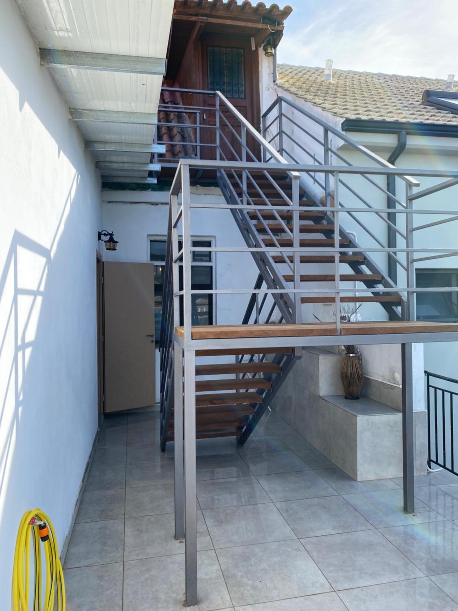 Apartamento Giorgos House Attic Gialova Exterior foto